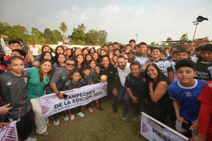 En Tuxtla Chico, Eduardo Ram&iacute;rez inaugura selectivo estatal de futbol rumbo a Olimpiada Nacional Conade 2026