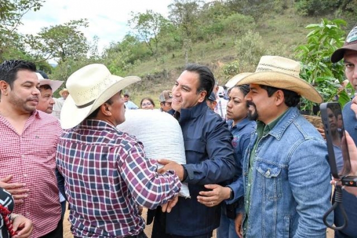 Eduardo Ram&iacute;rez impulsa infraestructura y conectividad en municipios de la regi&oacute;n Frailesca