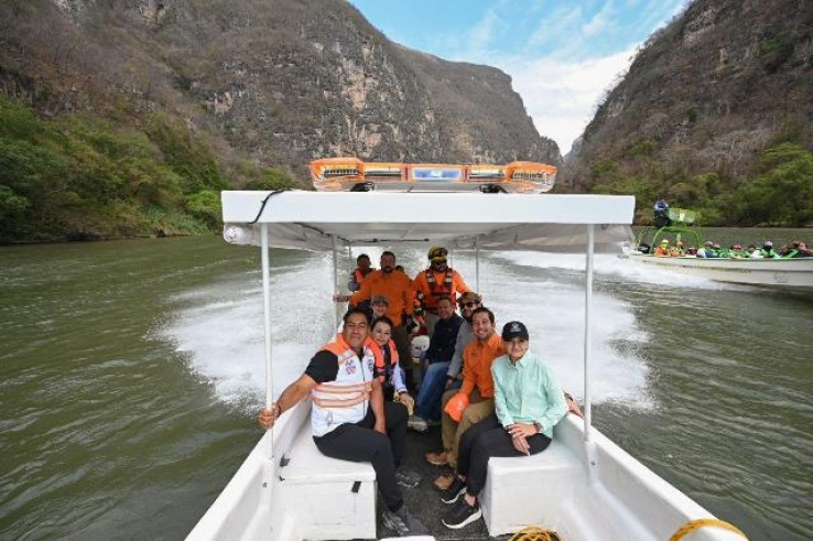 Eduardo Ram&iacute;rez supervisa limpieza del Ca&ntilde;&oacute;n del Sumidero en el marco del Operativo Semana Santa Segura