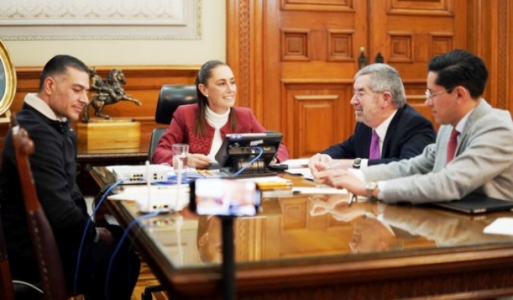 Tuvimos una muy buena conversaci&oacute;n: Presidenta sostiene llamada con Donald Trump