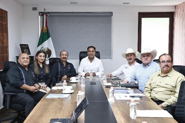 Eduardo Ram&iacute;rez reafirma su compromiso con las y los cafeticultores de Chiapas