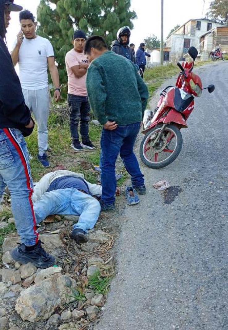 Motociclista grave al sufrir accidente en San Crist&oacute;bal