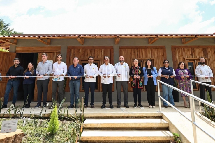 Eduardo Ram&iacute;rez suma esfuerzos con iniciativa privada para fortalecer la educaci&oacute;n en Chiapas