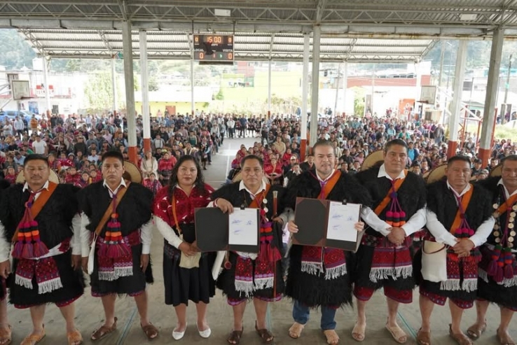 Asamblea del Pueblo en Tenejapa prioriza obra de energ&iacute;a el&eacute;ctrica