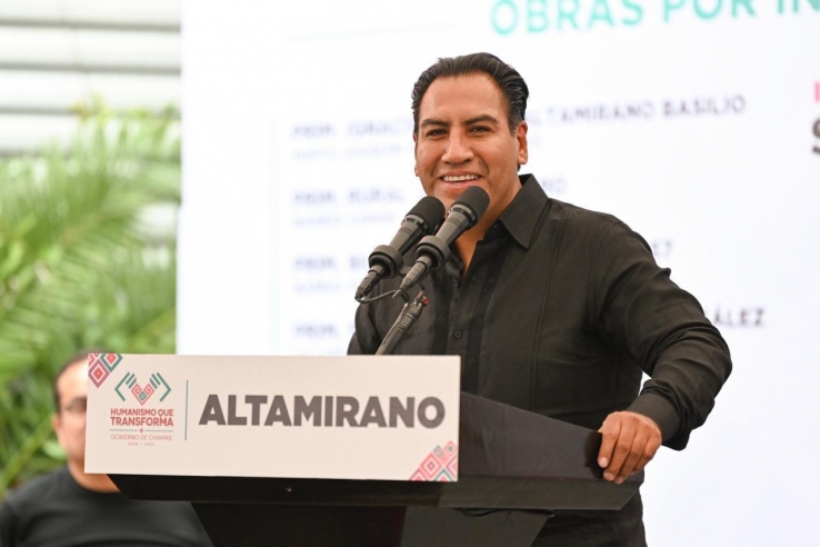 Refrenda Eduardo Ram&iacute;rez compromiso con el bienestar y el desarrollo en Altamirano