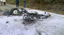 Presunta persecuci&oacute;n policial en Teopisca termina en tragedia, deja tres motociclistas sin vida