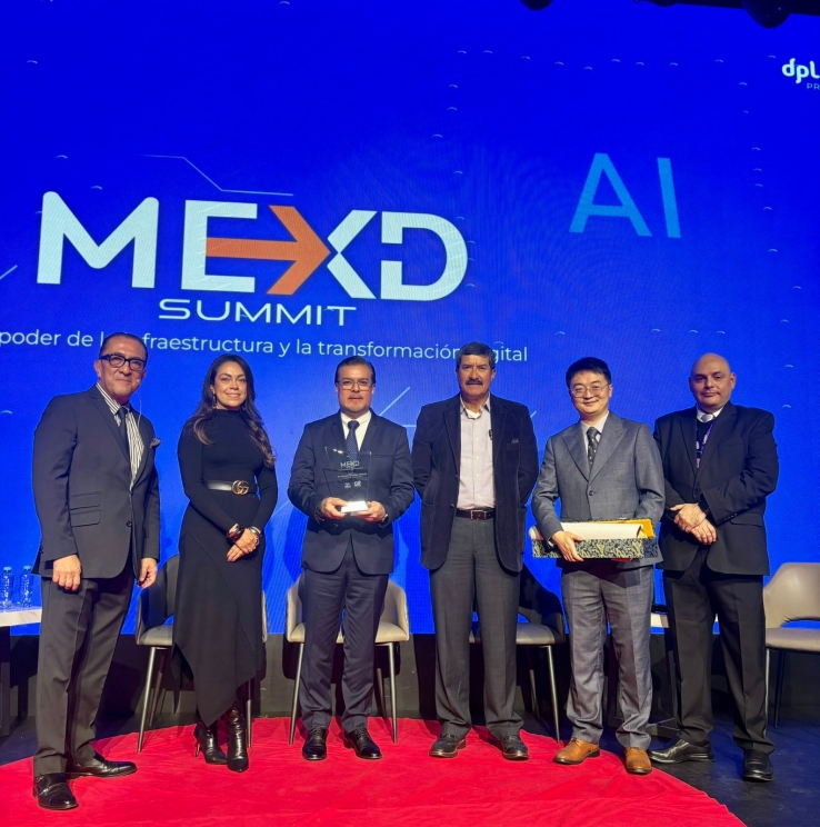 Conecta Chiapas recibe el premio a la Mejor Pol&iacute;tica P&uacute;blica Estatal de Inclusi&oacute;n Digital