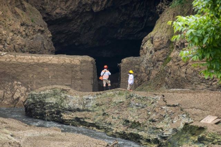 Inician trabajos de desazolve en el Sumidero Santa Rosa para prevenir inundaciones