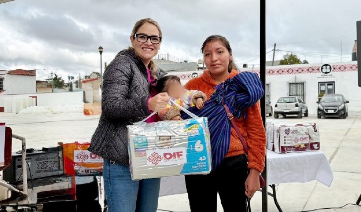 Realiza Voluntariado del DIF Municipal la segunda entrega de pa&ntilde;ales recaudados en el Segundo Kil&oacute;metro del Pa&ntilde;al