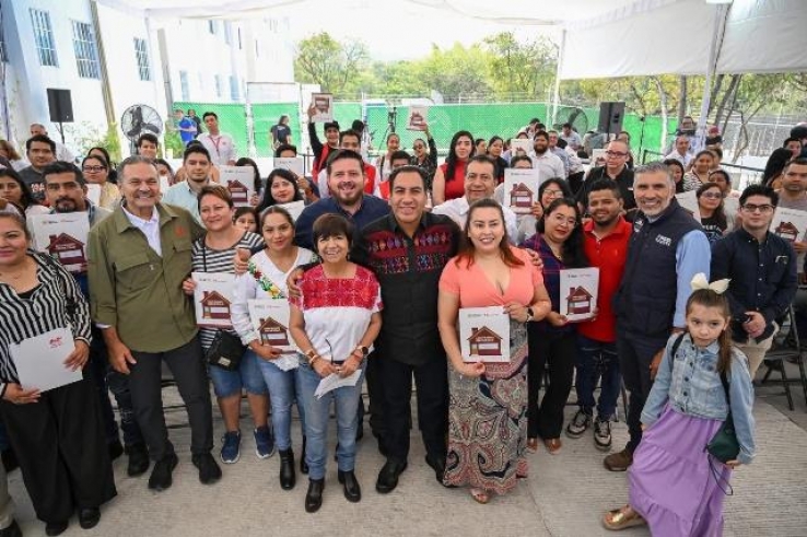 Eduardo Ram&iacute;rez agradece a Claudia Sheinbaum impulso al bienestar con viviendas en Chiapas